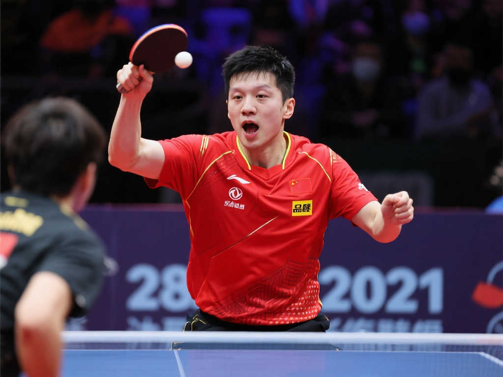 梁靖崑力克香港名将黄镇廷，乒乓球世界杯首战告捷
